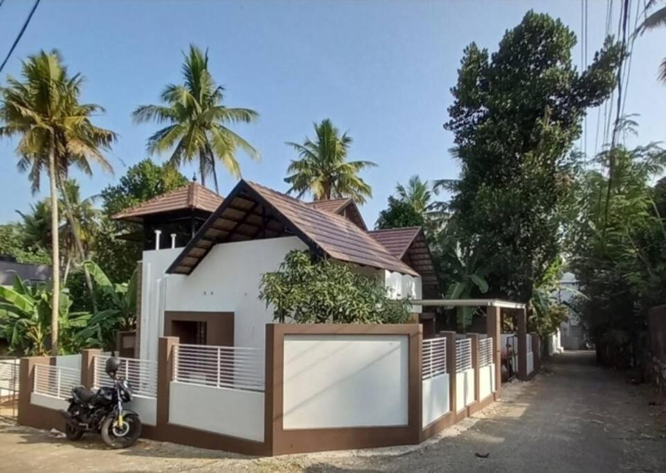 Eka Homes 2BHDK Villa Thiruvananthapuram Esterno foto
